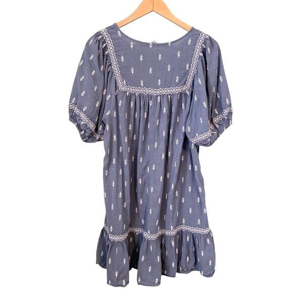 Old Navy Puff-Sleeve Split-Neck Embroidered Mini Swing Dress in Size Large - Picture 5 of 14